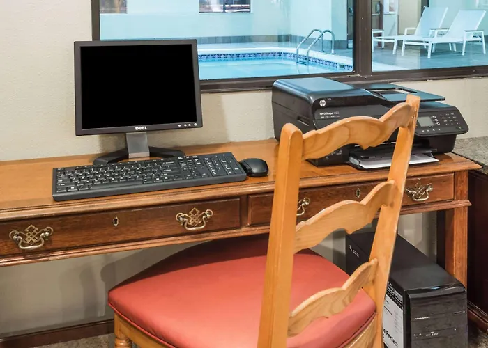 Travelodge By Wyndham Longmont